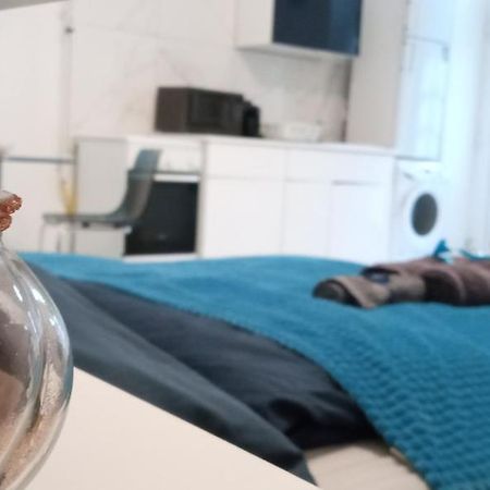 Margit Apartment - In The Most Beautiful District Budapest Bagian luar foto