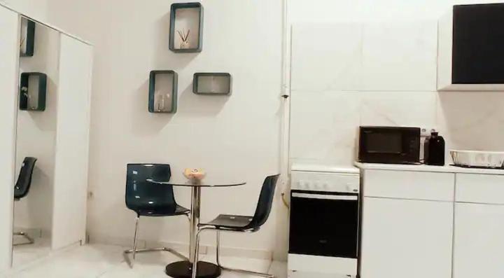 Margit Apartment - In The Most Beautiful District Budapest Bagian luar foto