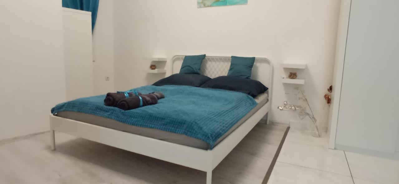 Margit Apartment - In The Most Beautiful District Budapest Bagian luar foto