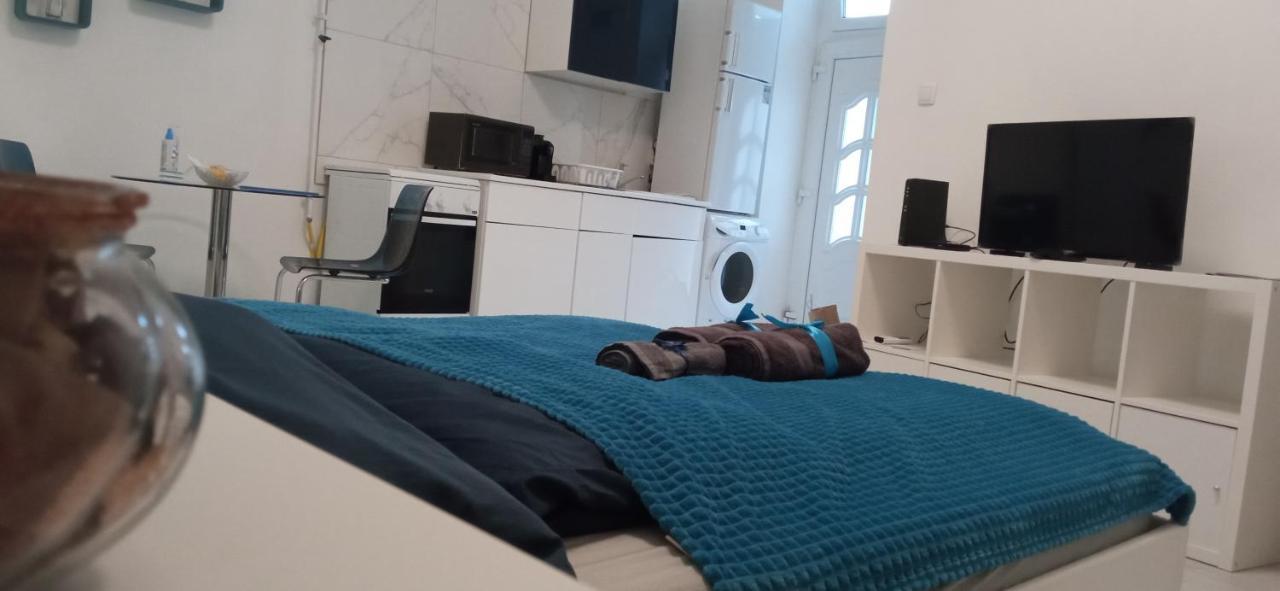 Margit Apartment - In The Most Beautiful District Budapest Bagian luar foto